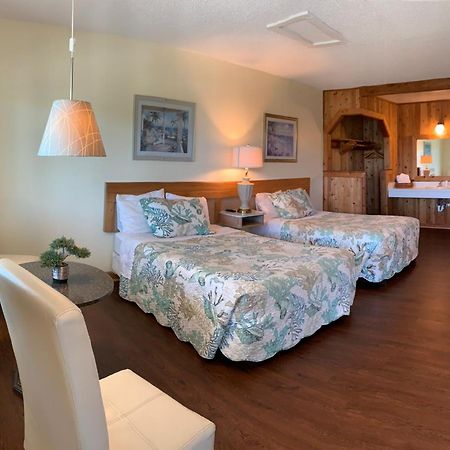 Cape Pines Motel Бъкстън Екстериор снимка